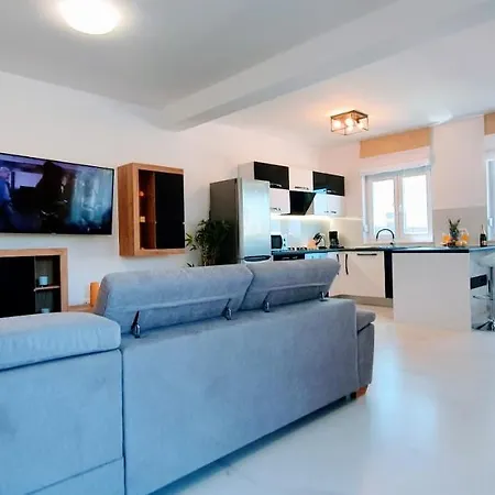 New 2020! 4* Ivona With Pool And Jacuzzi